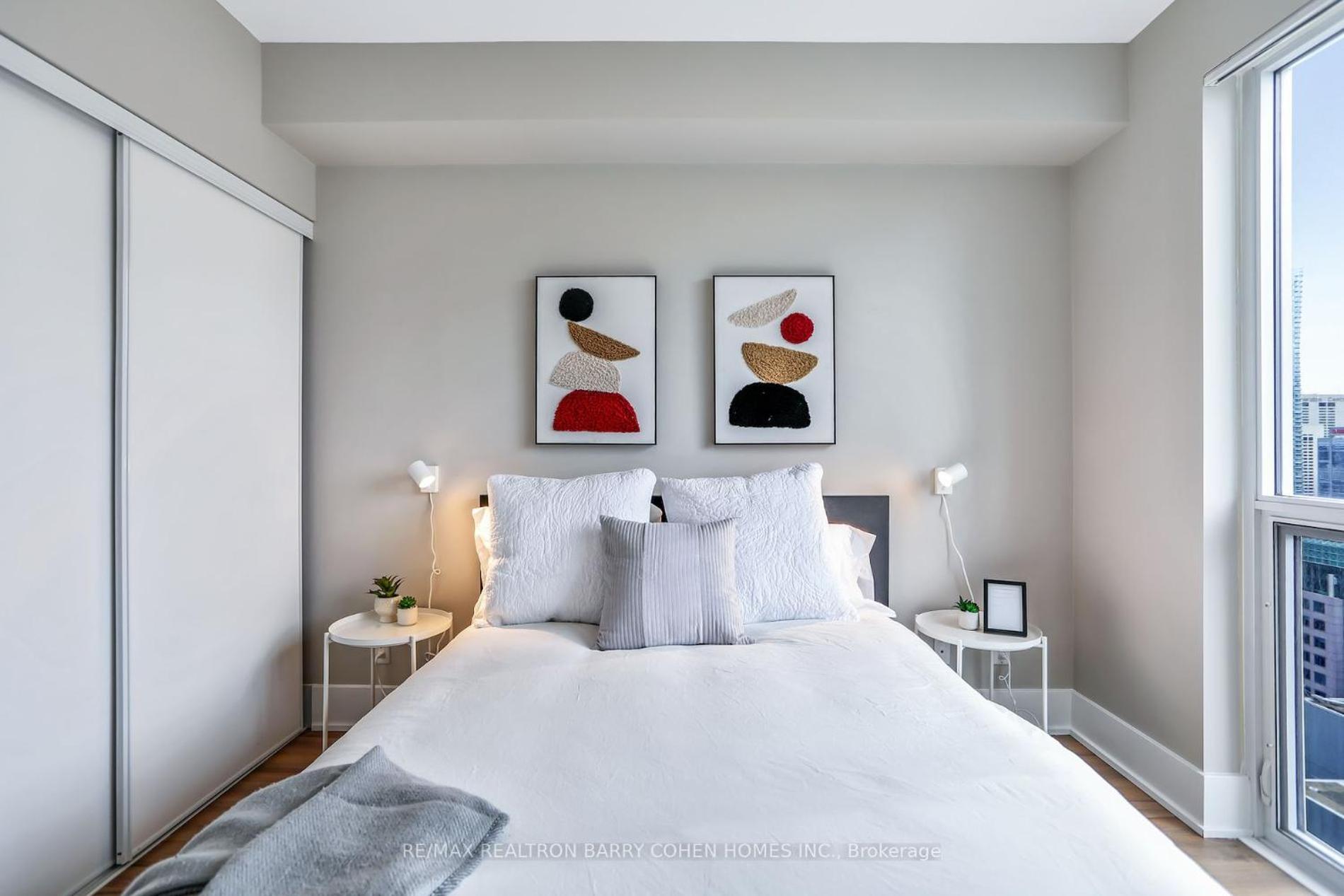 Downtown Suites With Free Parking Toronto Eksteriør billede