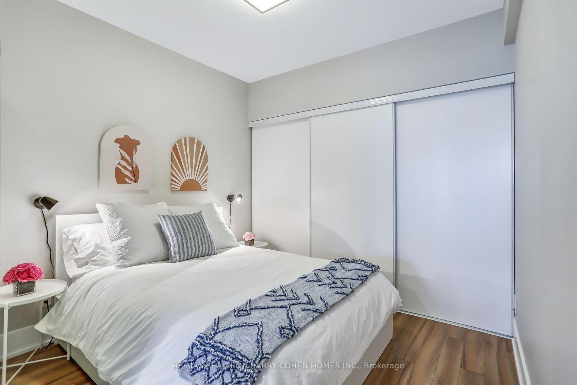 Downtown Suites With Free Parking Toronto Eksteriør billede